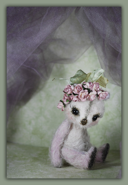 'Amour Tendersoul' a Parisian Rose Bear