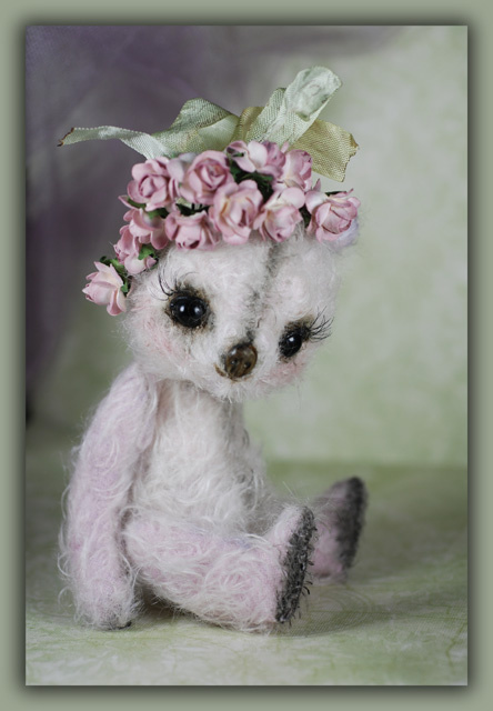 'Amour Tendersoul' a Parisian Rose Bear