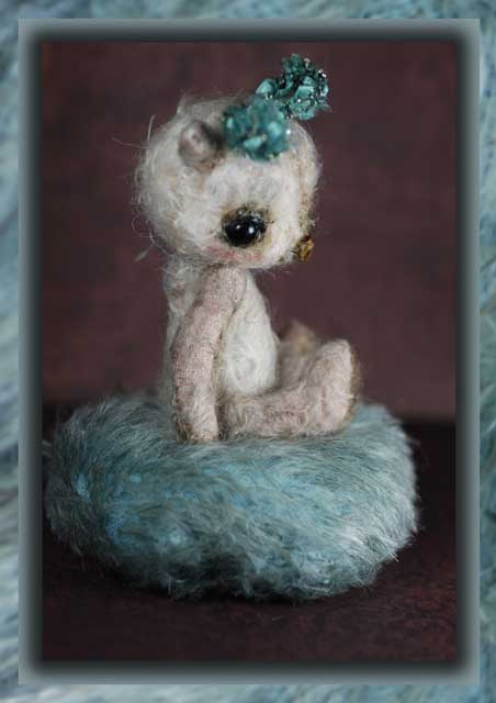 'Angélique WeeDreamer' a Haute Shabby Girl Bear