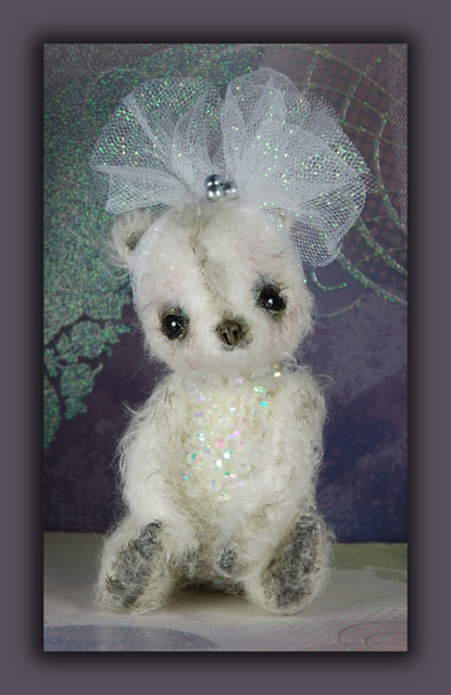 'Aurora Adorealis' a Beaded Body Bear