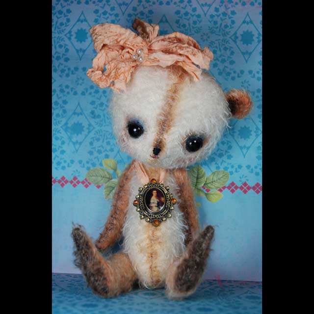 Isabelle le Gracieux - Parisian Shabby Bear