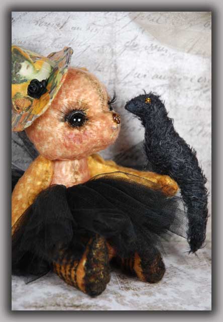 'Lenore Nevermore' a Halloween Ball Bear