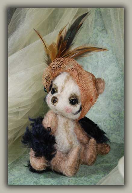 Luella FitzPosh a Roaring 20's Girly Bear