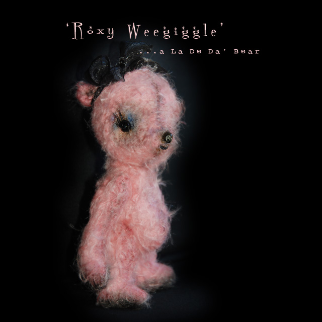'Roxy Weegiggle'