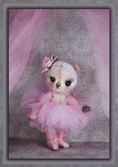 'Tippy Weestep' a Haute Shabby Ballerina Bear