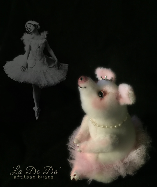 'Sweet Pavlova Piggy'