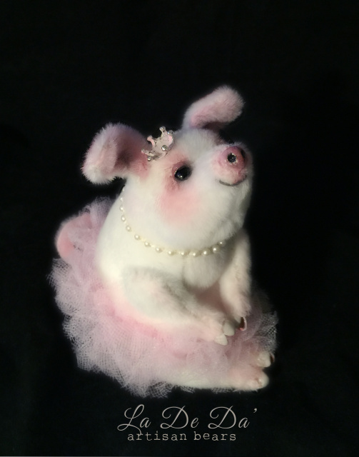 'Sweet Pavlova Piggy'